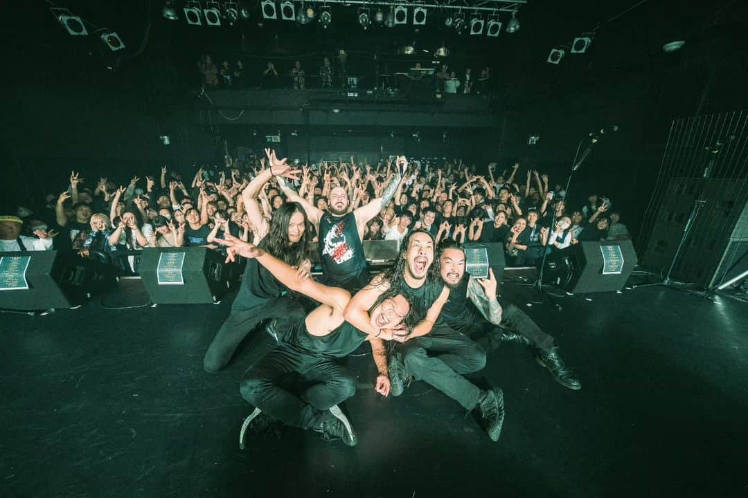 Crystal Lakeさんのインスタグラム写真 - (Crystal LakeInstagram)「Nagoya was amazing. Thank you for hosting #CrystalLake . We will return soon. Be sure to check out our next tour dates and ticket links within our profile. Merch store is also live. 乾杯 🫗💋🤘  📷: @seijiro243 #OneFamily」10月7日 16時56分 - crystallake777