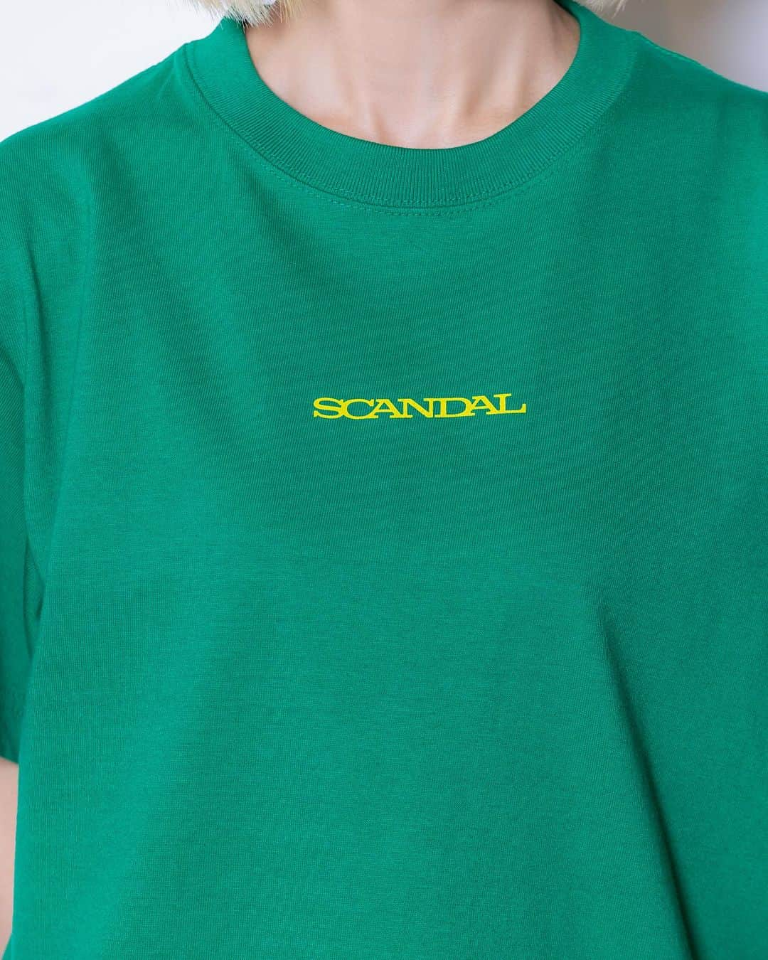 SCANDALさんのインスタグラム写真 - (SCANDALInstagram)「SCANDAL TOUR 2023 『感謝祭vol.2』GOODS  感謝祭 vol.2 Tシャツ GREEN SIZE:S/M/L/XL ※写真はSサイズ着用 ¥3,850  designed by @naganoteppei photo by @k_amirin_photo #scandal #SCANDAL_感謝祭」10月7日 16時56分 - scandal_band_official