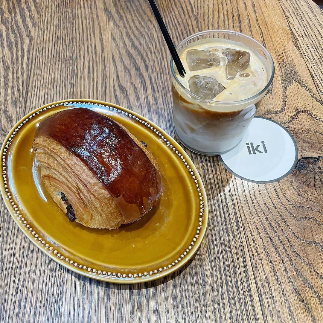 橋本紗奈さんのインスタグラム写真 - (橋本紗奈Instagram)「iki Roastery & Eatery🥐 at 清澄白河 . . . 可愛い川沿いのカフェ☕️ ペット同伴okみたいです👌 . .  #cafe #coffee #tokyo #japan #korea #seoul #latte #kawaii  #sweets #food #カフェ #カフェ巡り #コーヒー #清澄白河 #清澄白河カフェ 日本 #東京 #表参道カフェ #原宿カフェ #麻布十番カフェ #カフェ巡り好きと繋がりたい # #韓国カフェ #ソウル #카페 #카페스타그램 #먹스타그램 #맞팔 #도쿄맛집」10月7日 17時07分 - hashimoto_sana