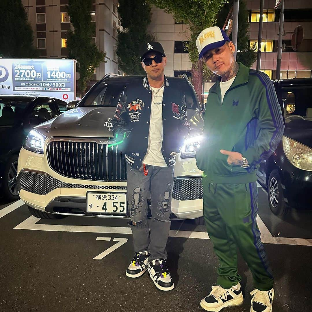 Kayzabroのインスタグラム：「KOWICHIとKSLミーティング🍣 #kslsupply #newestunitedhiphopstore」