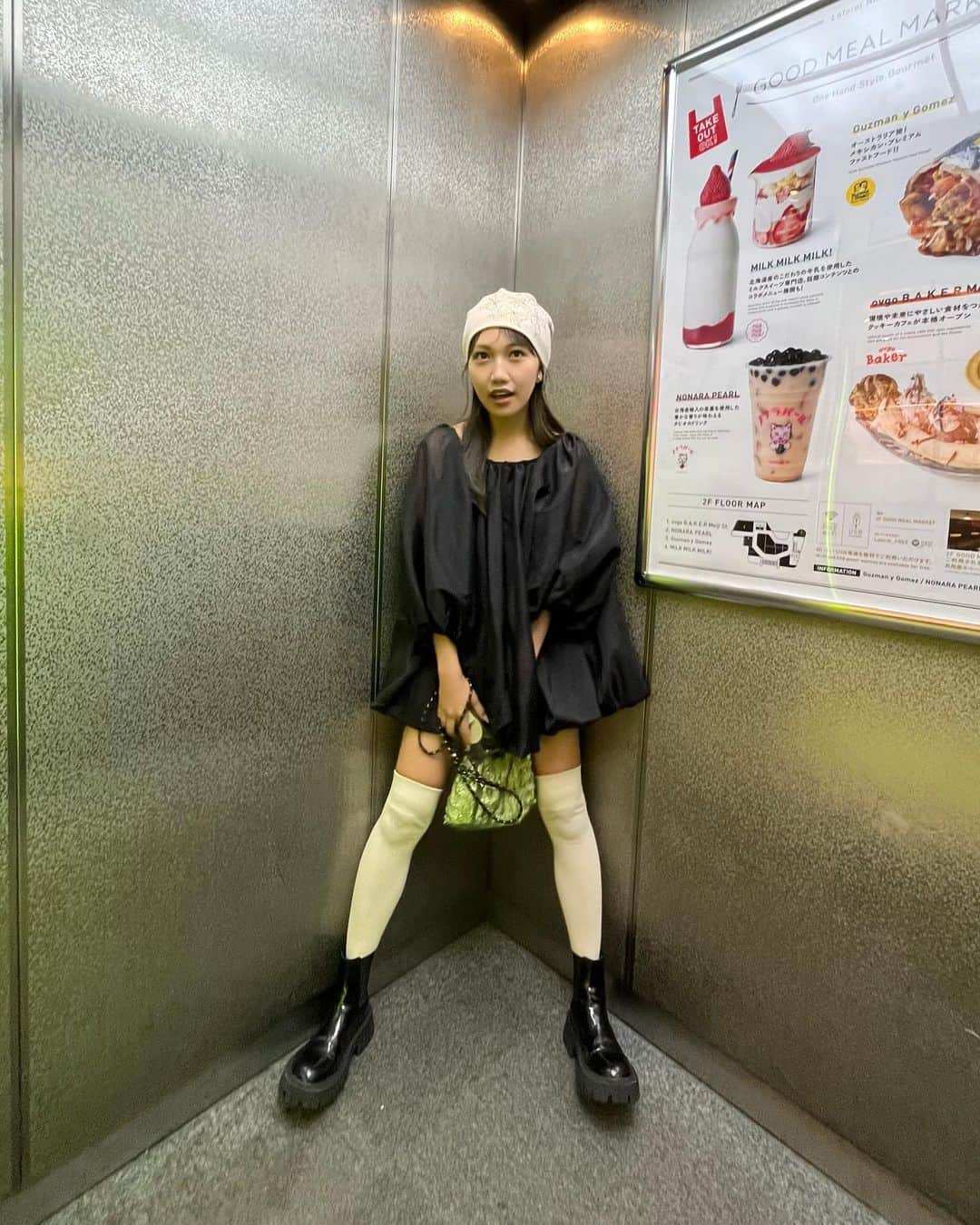 井上苑子さんのインスタグラム写真 - (井上苑子Instagram)「🩷🩷🩷 お気に入りのお洋服と 長い爪に憧れて ネイルチップをつけた日♡ 全身の写真にタグつけとく☺︎ 🩷🩷🩷」10月7日 17時06分 - inouesonoko