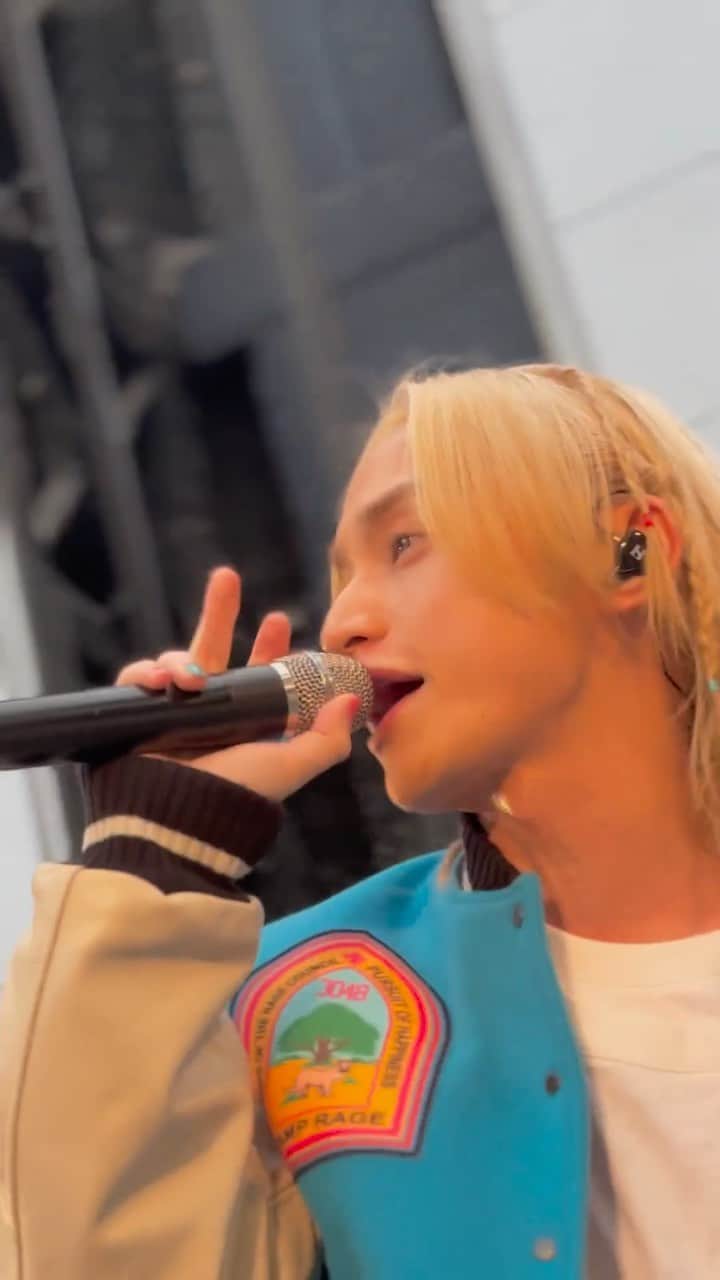 SKY-HIのインスタグラム：「SKY-HI Round A Ground 2023 -FINALE-  [ROUND 096🏁] 北海道公演 @ サッポロファクトリー アトリウム  ‘Double Down’  #RAG_FINALE #SKYHI」