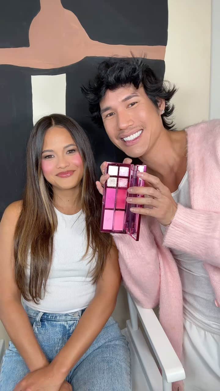 セフォラのインスタグラム：「✨ Mesmerized ✨ Get that signature @patricktabeauty beat with the NEW Holiday Face Palette—heads up, they’re going FAST.」