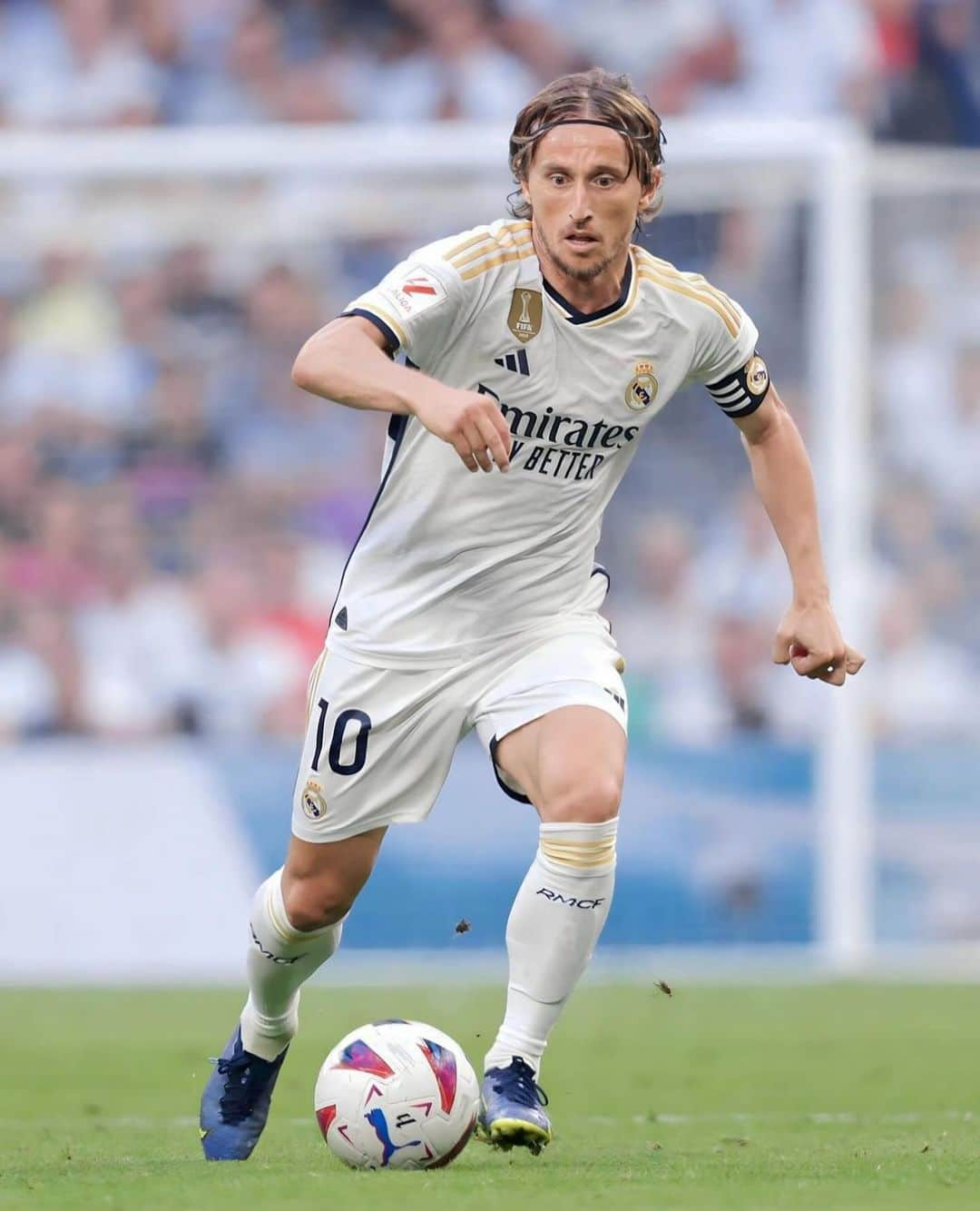 ルカ・モドリッチさんのインスタグラム写真 - (ルカ・モドリッチInstagram)「Great game from the team! 🙌🏻💪🏻 #HALAMADRID」10月8日 4時04分 - lukamodric10