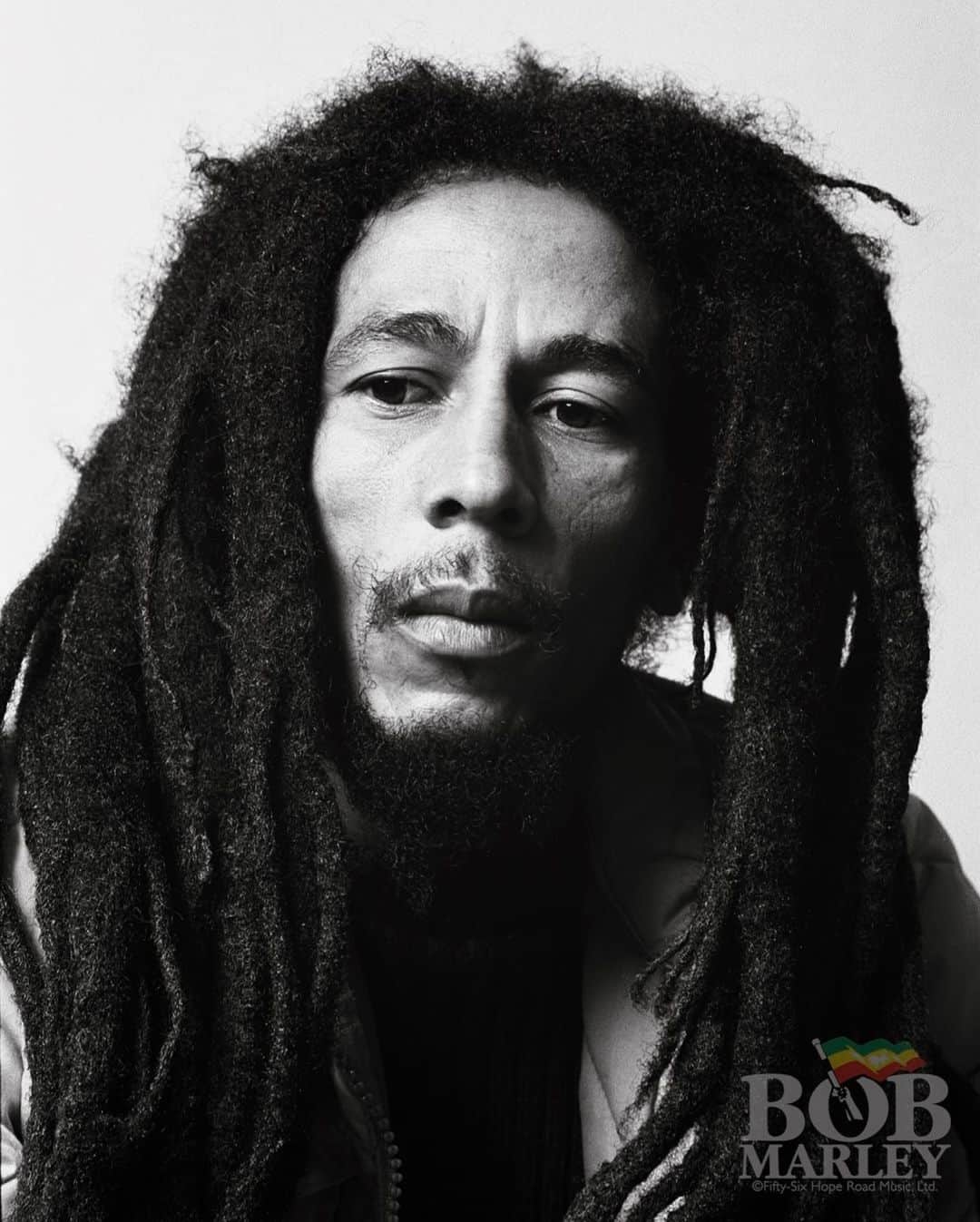 ボブ・マーリーさんのインスタグラム写真 - (ボブ・マーリーInstagram)「“I didn’t expect this world to be so crooked and corrupt. I thought people were people. Until I grow up, and realize that, wait, this guy hate me for nothing… I mean it’s just hatred run the earth, until Rastafari come and say, ‘No, peace and love is the way of life.’” #bobmarley   📷 #GlenLaFerman ©️ Fifty-Six Hope Road Music Ltd.」10月8日 4時06分 - bobmarley