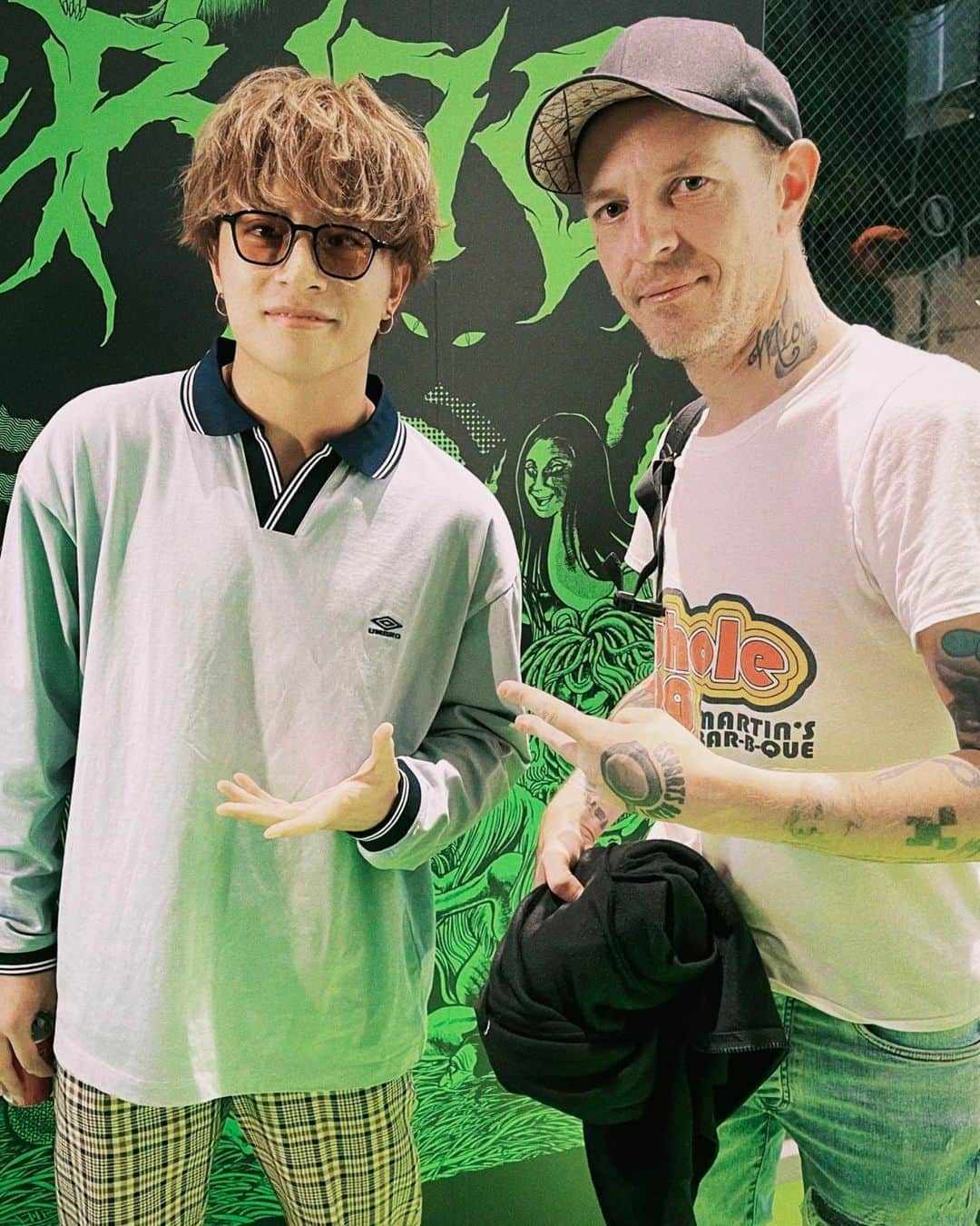 のインスタグラム：「🫨🫨🫨🫨🫨🫨🔊🔊🔊 @deadmau5」