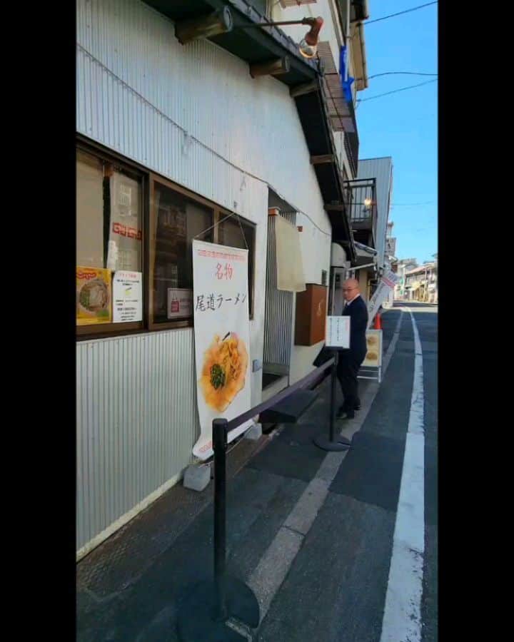 布川敏和のインスタグラム：「皆さん、日々是好日～(^o^)/  . 広島に来てました。  広島で食べたもの～🍴😋  ではでは お土産を見てから, 帰りやすぅ~•*¨*•.¸¸✈️  .  布川敏和 オフィシャル HP↓ https://fucknofficial.amebaownd.com   所属プロダクション Fdce HP↓ https://www.r4c-fdce.com  .  #布川敏和 #広島」