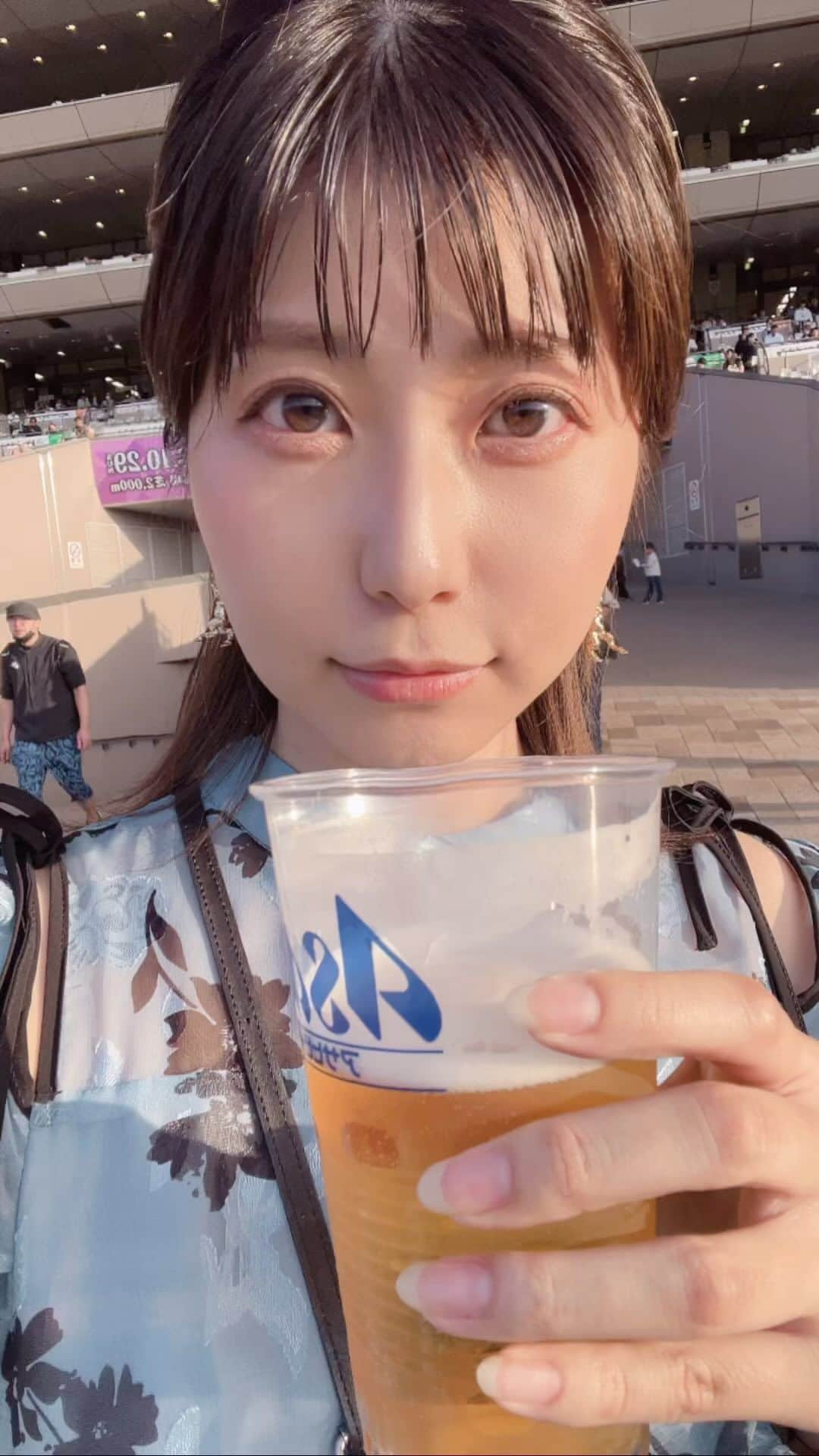 天野麻菜のインスタグラム：「ビール女子。3623」