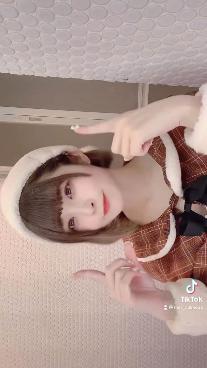 ひっそりゆうみのインスタグラム：「懐かしい動画☻*」