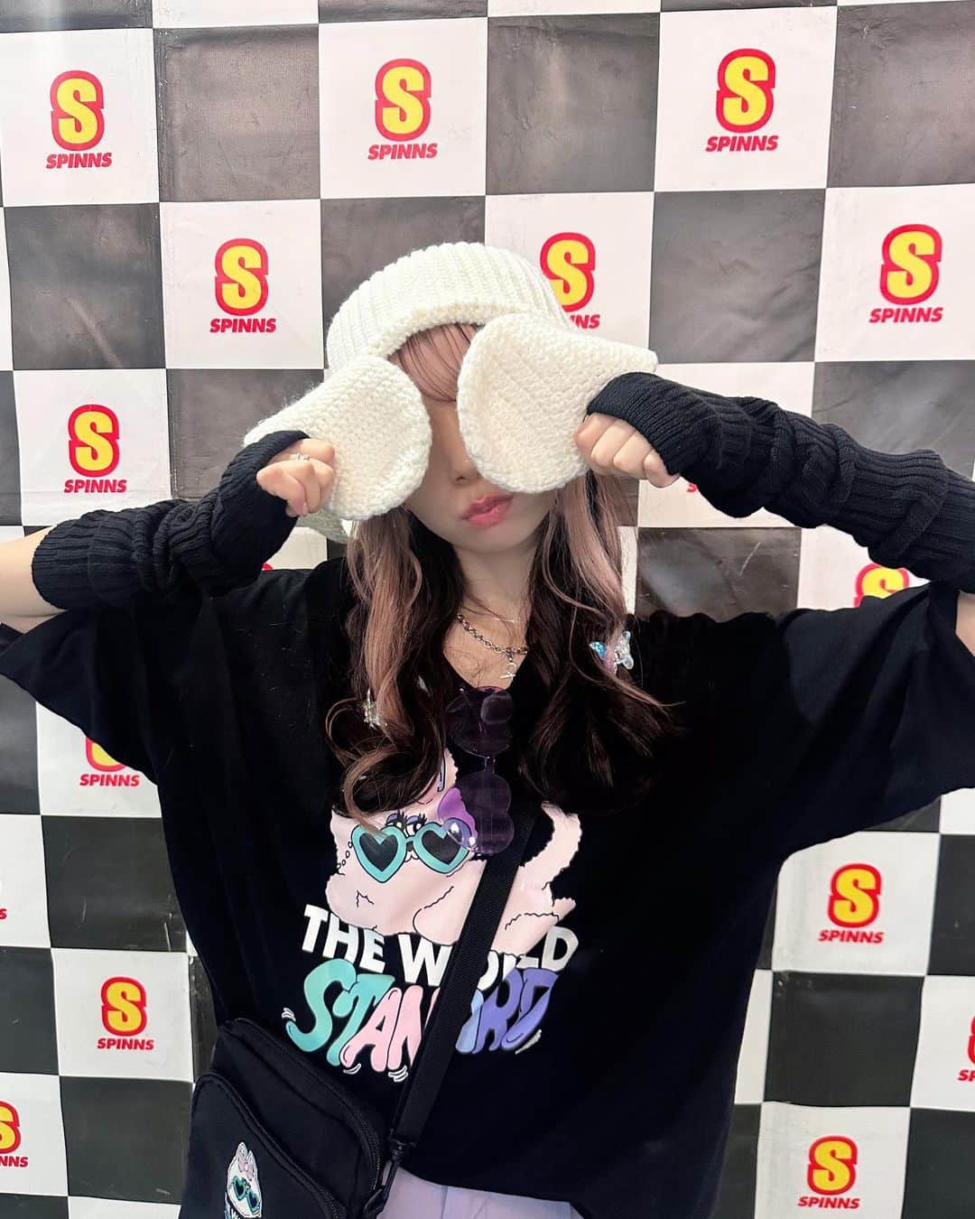 のインスタグラム：「地元広島県にて ソロイベントありがとうございました🤍 幸せだった〜  ︎︎ SPINNSコラボイベ次回は10/15 渋谷109へ全員で行きます🐇」