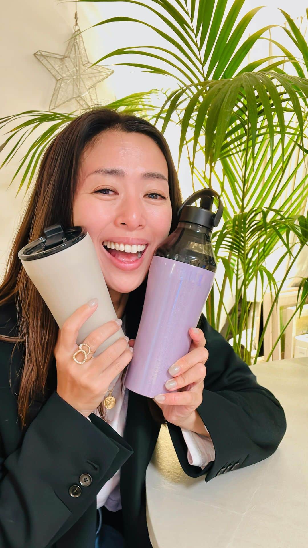 野沢和香のインスタグラム：「この後21時〜💜🩶 @werthy.official にて！ Daily スーツと、Pop up限定チケット発売です😆🫶どうぞよろしくお願いします！」