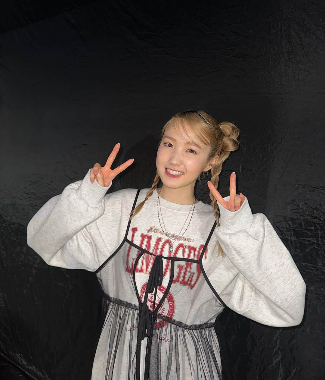 本田仁美さんのインスタグラム写真 - (本田仁美Instagram)「.  “TGC KITAKYUSHU”  愛の溢れる歓声を今年もたくさん聞かせていただけて…とってもしあわせな一日でした🥹🤍  そして初めての3ステージ!! 貴重な経験…心から感謝です  ありがとうございました☺︎ @tgc_staff🌷」10月7日 20時41分 - 10_hitomi_06