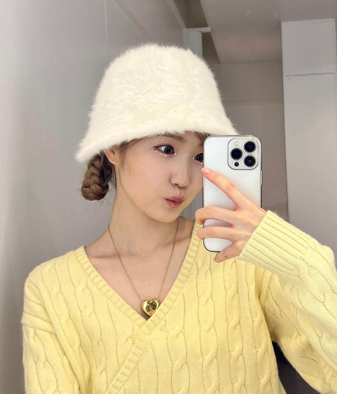 本田仁美さんのインスタグラム写真 - (本田仁美Instagram)「.  “TGC KITAKYUSHU”  愛の溢れる歓声を今年もたくさん聞かせていただけて…とってもしあわせな一日でした🥹🤍  そして初めての3ステージ!! 貴重な経験…心から感謝です  ありがとうございました☺︎ @tgc_staff🌷」10月7日 20時41分 - 10_hitomi_06