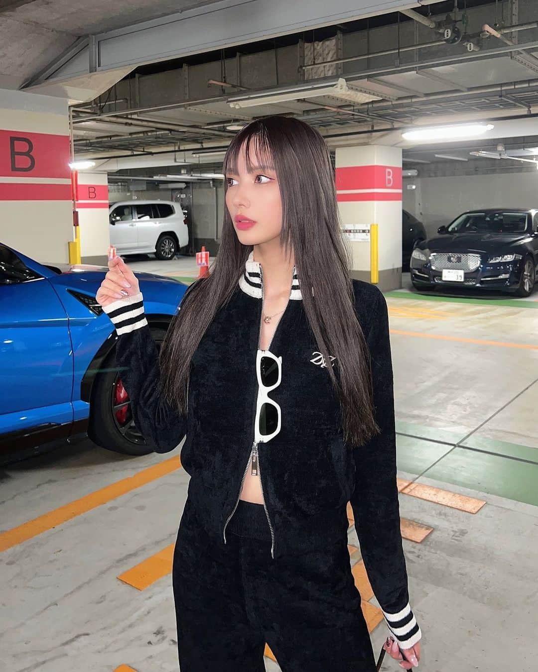 Ayakaのインスタグラム：「. @glance_tokyo 🖤 . #me #code #ootd」