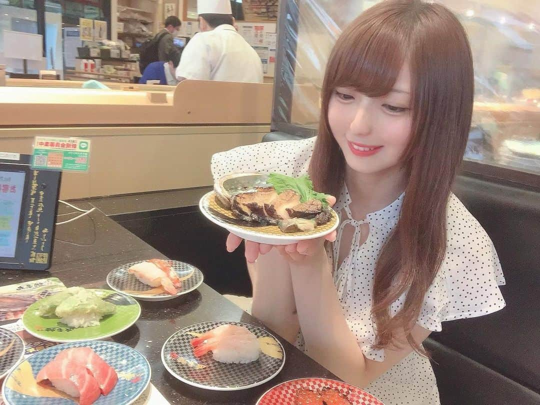 rinoのインスタグラム：「す！！し🐟💛🐥  #銚子丸　#銚子丸プリン」