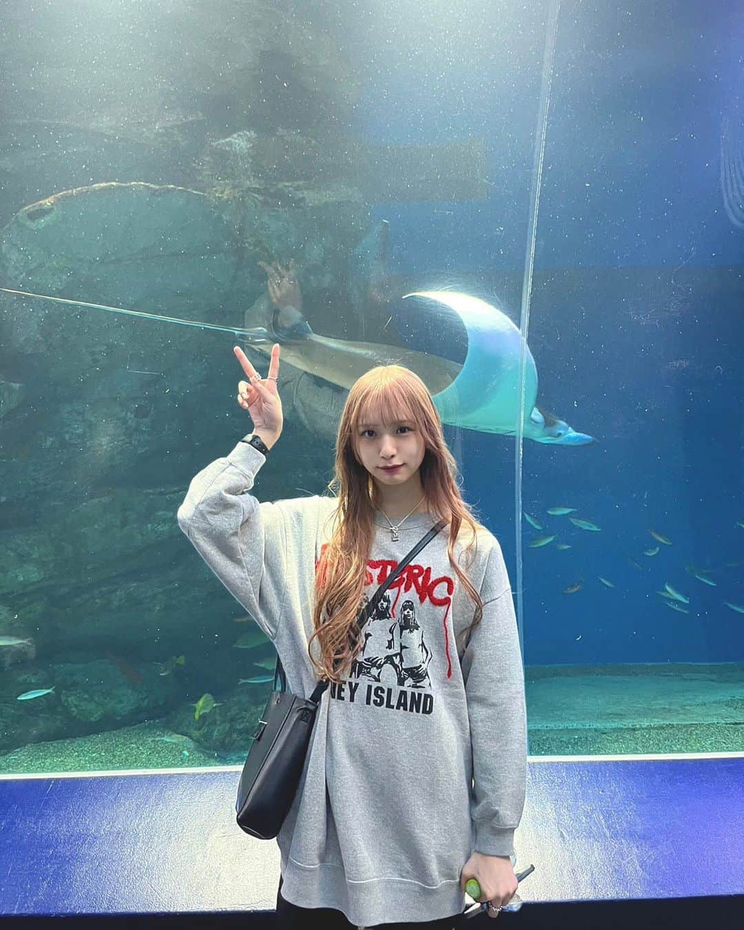 三品瑠香さんのインスタグラム写真 - (三品瑠香Instagram)「水族館がすきー マンタさんがかわいくてとてもよかった」10月7日 21時09分 - ruka_mishina