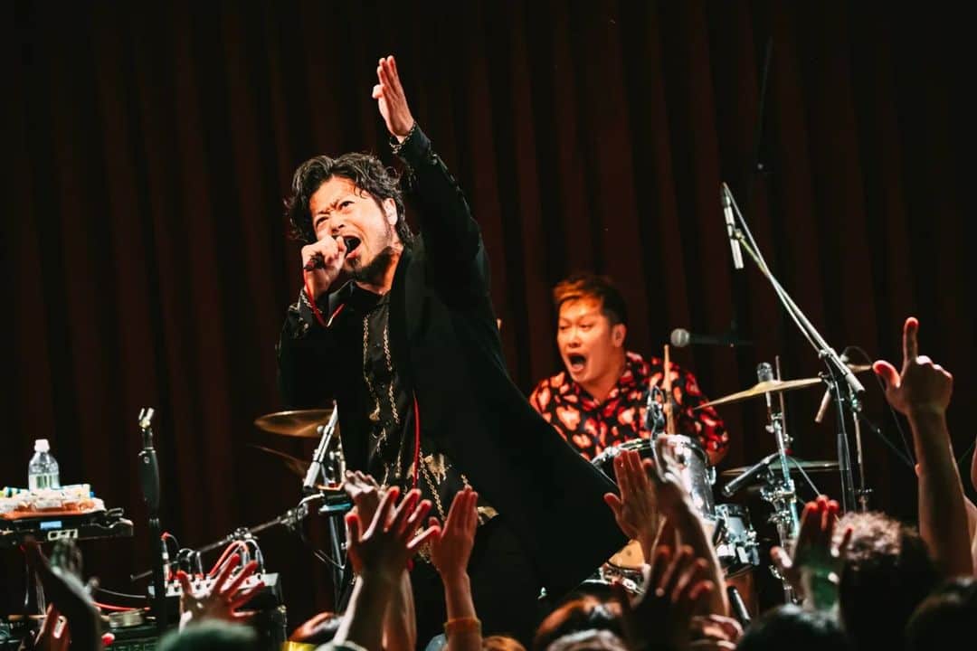 上中丈弥さんのインスタグラム写真 - (上中丈弥Instagram)「2023 10 7 大阪⁡ ⁡photo by Ohana」10月7日 21時15分 - jyouya