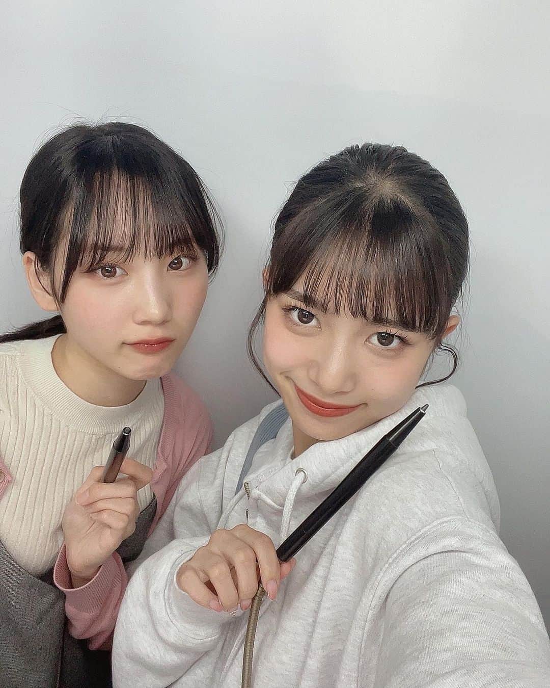 井上玲音さんのインスタグラム写真 - (井上玲音Instagram)「・ ・ お仕事終わりに🌙  #れいえば #江端妃咲 #井上玲音」10月7日 21時31分 - rei_inoue.official