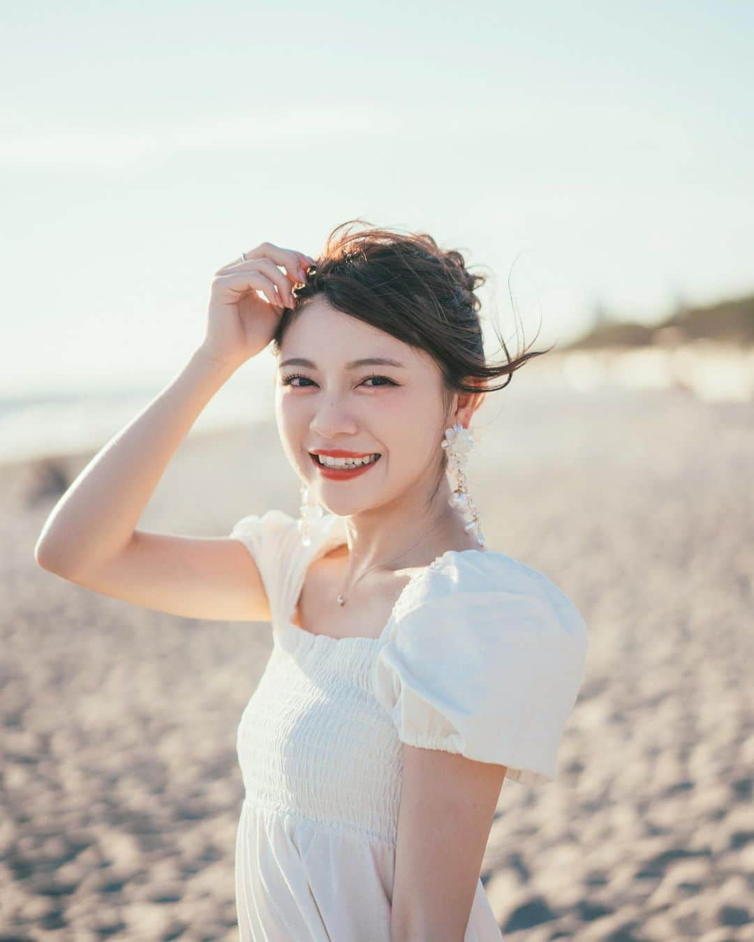 廣川奈々聖さんのインスタグラム写真 - (廣川奈々聖Instagram)「夏に着る白ワンピースがいちばんすき、🐶♡🏰💭 ⁡ @shimom_camera  ⁡ ⁡  #ポートレート #海岸 #夏の思い出 #被写体 #portraitmood #japanphotography」10月7日 21時33分 - nanaseven7_u_u