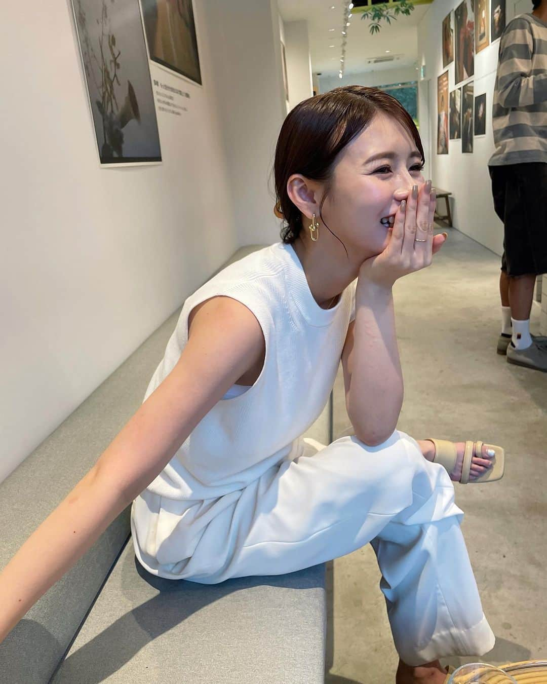 井口綾子のインスタグラム：「もう秋だね〜🍂 衣替えしなきゃ〜！」