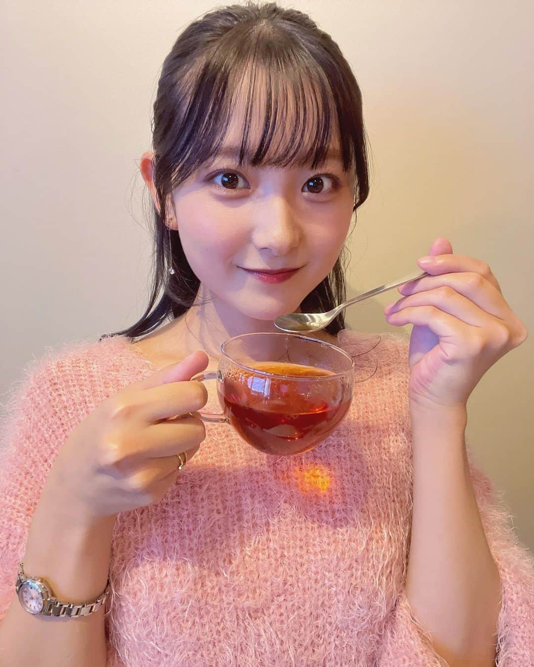 悠花さんのインスタグラム写真 - (悠花Instagram)「ごはん屋さんで飲み物頼む時 大体アイスティーか紅茶🫖☺︎ たまーにカフェラテ🤭♡」10月7日 21時41分 - haruka_217_