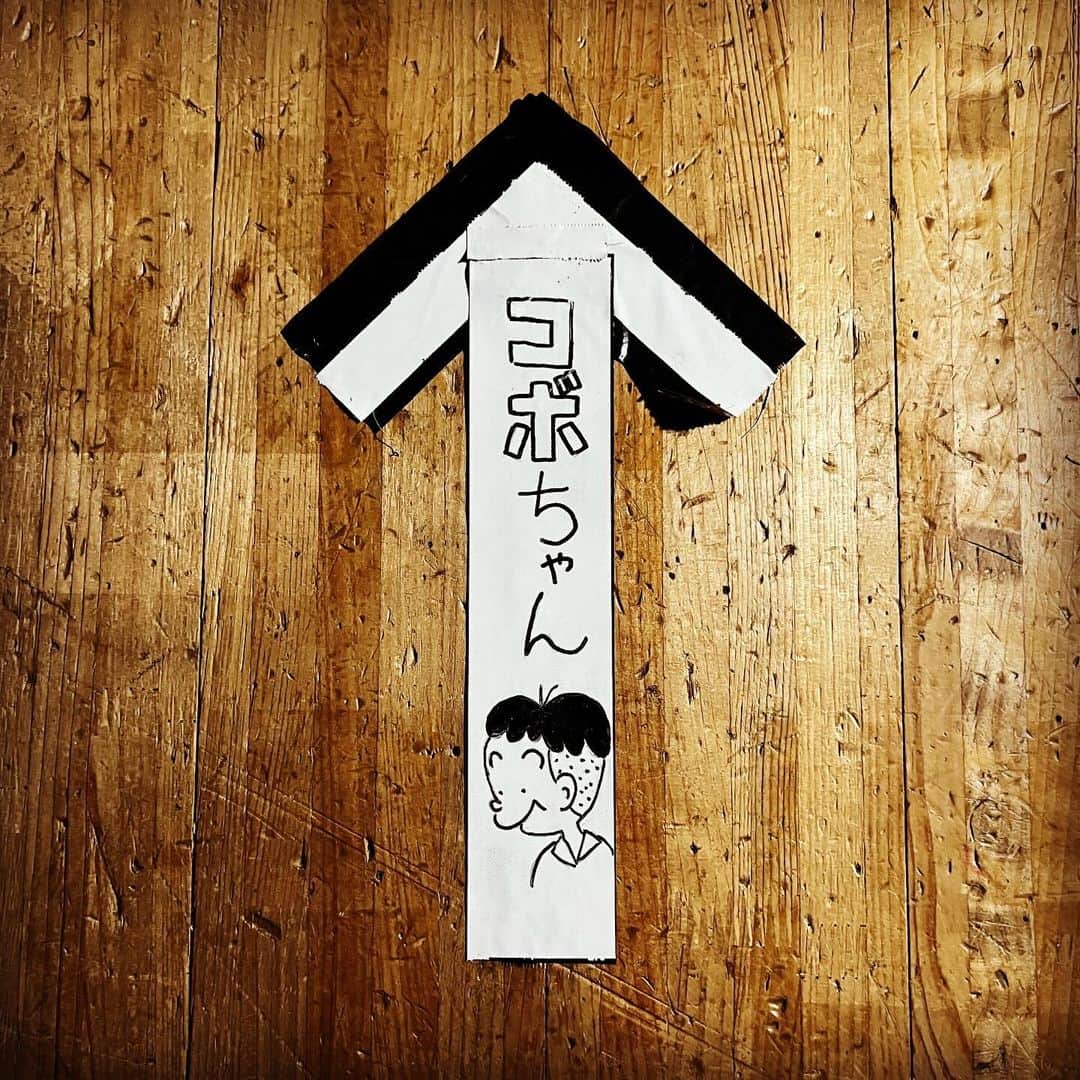 ただすけのインスタグラム：「福岡2days無事終了☺️ #thealfee #福岡サンパレスホール  「２日目なのに動線案内が普通…」 って言ったら、アンコール入る時にコレになってたwww 画伯、無理を言ってごめんなさい💦 てかパッと描いたのにクオリティ高いな‼️ #シリーズ動線案内」