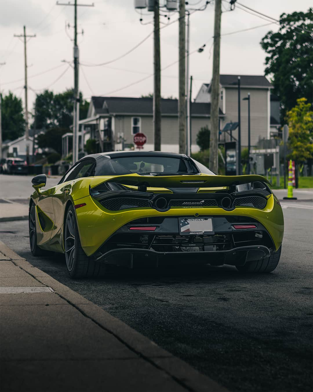 McLaren Automotiveさんのインスタグラム写真 - (McLaren AutomotiveInstagram)「Fiercely elegant through every curve. McLaren 720S #McLarenSpotted by @shotby_kim  #McLaren #McLarenAuto #McLaren720S」10月7日 22時03分 - mclarenauto