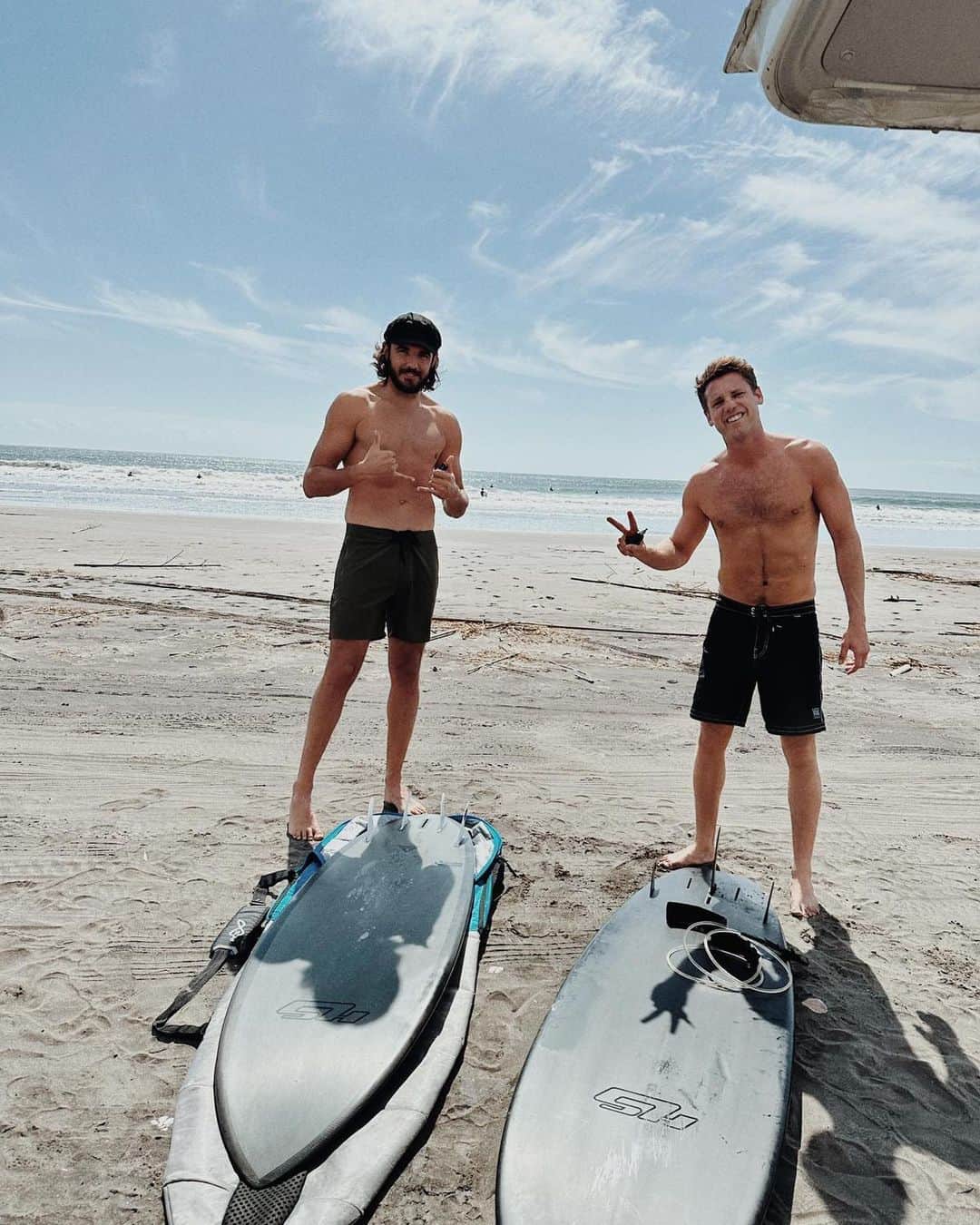 Bastian Bakerさんのインスタグラム写真 - (Bastian BakerInstagram)「Japan edition 2023 ❤️🤘」10月7日 22時04分 - bastianbaker