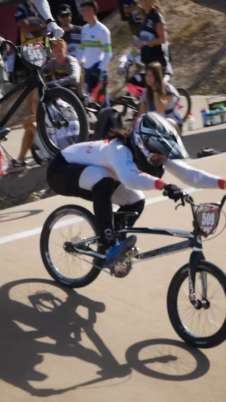 増田優一のインスタグラム：「Let’s goo @ucibmxsx around 7&8 this weekend🇦🇷 今週末はワールドカップ第7戦、第8戦がアルゼンチンで行われます！ Vc @bradleyrusselll  #TenBMXCommandments #509 #santiagodelesterocapital」