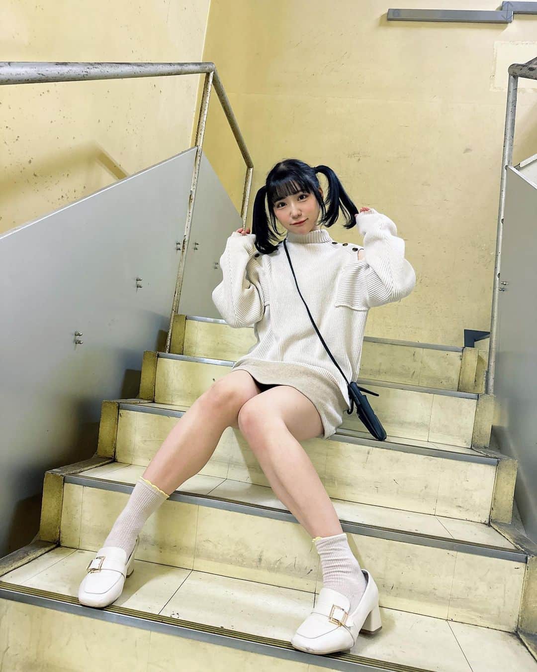 藤田みゆのインスタグラム：「. ツインテールです❕」