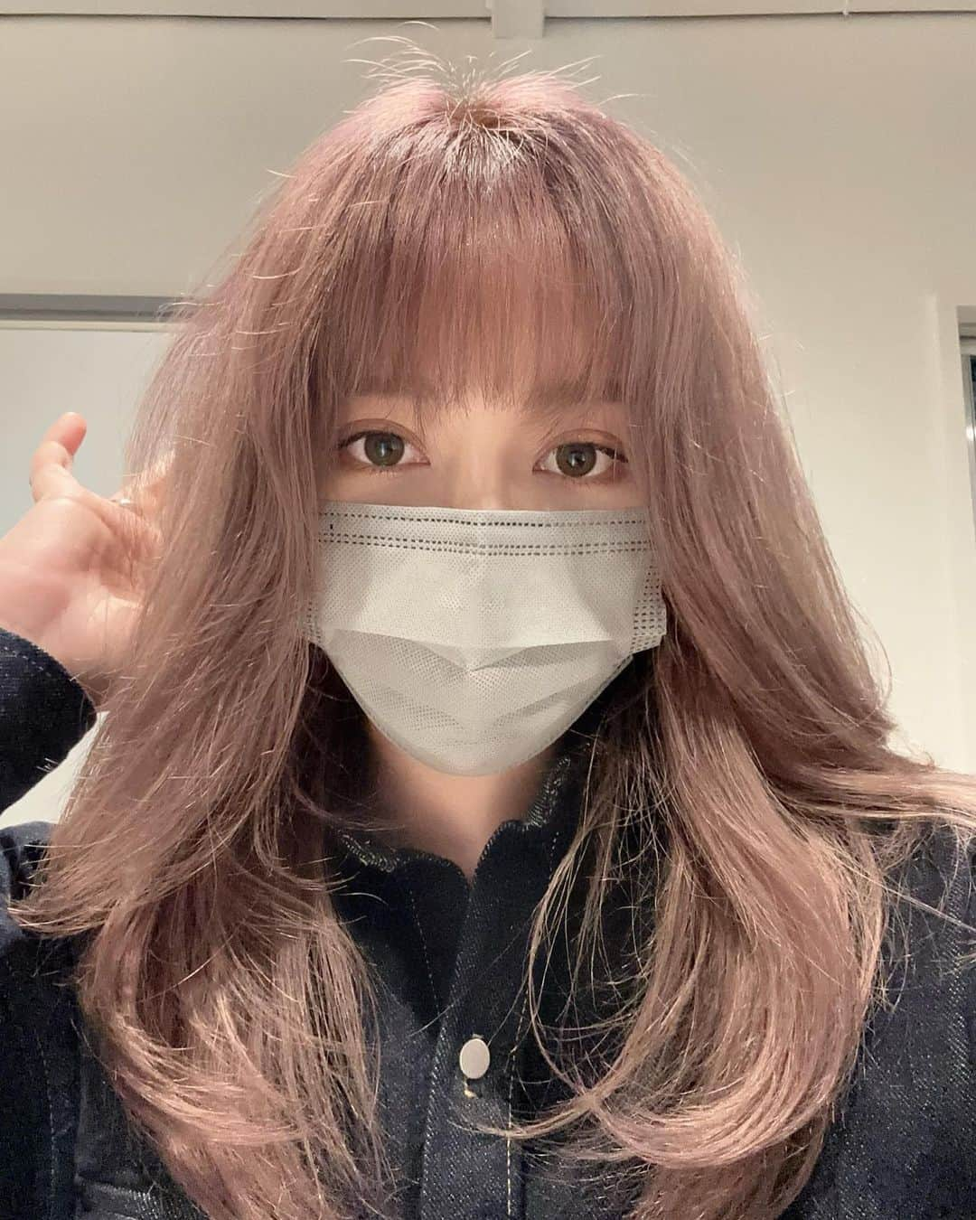 MACOさんのインスタグラム写真 - (MACOInstagram)「new haircolor👼🏼💟🪽🫧 とってもお気に入り🩷🩷🩷」10月7日 22時47分 - maco___official