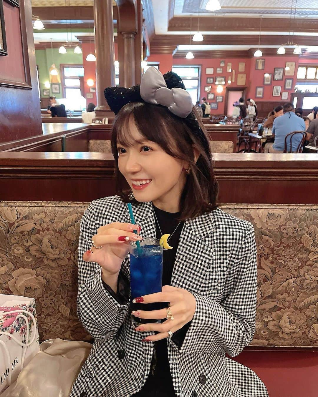 小瀬黎奈さんのインスタグラム写真 - (小瀬黎奈Instagram)「🌙💙🪄」10月7日 23時01分 - 922_reina