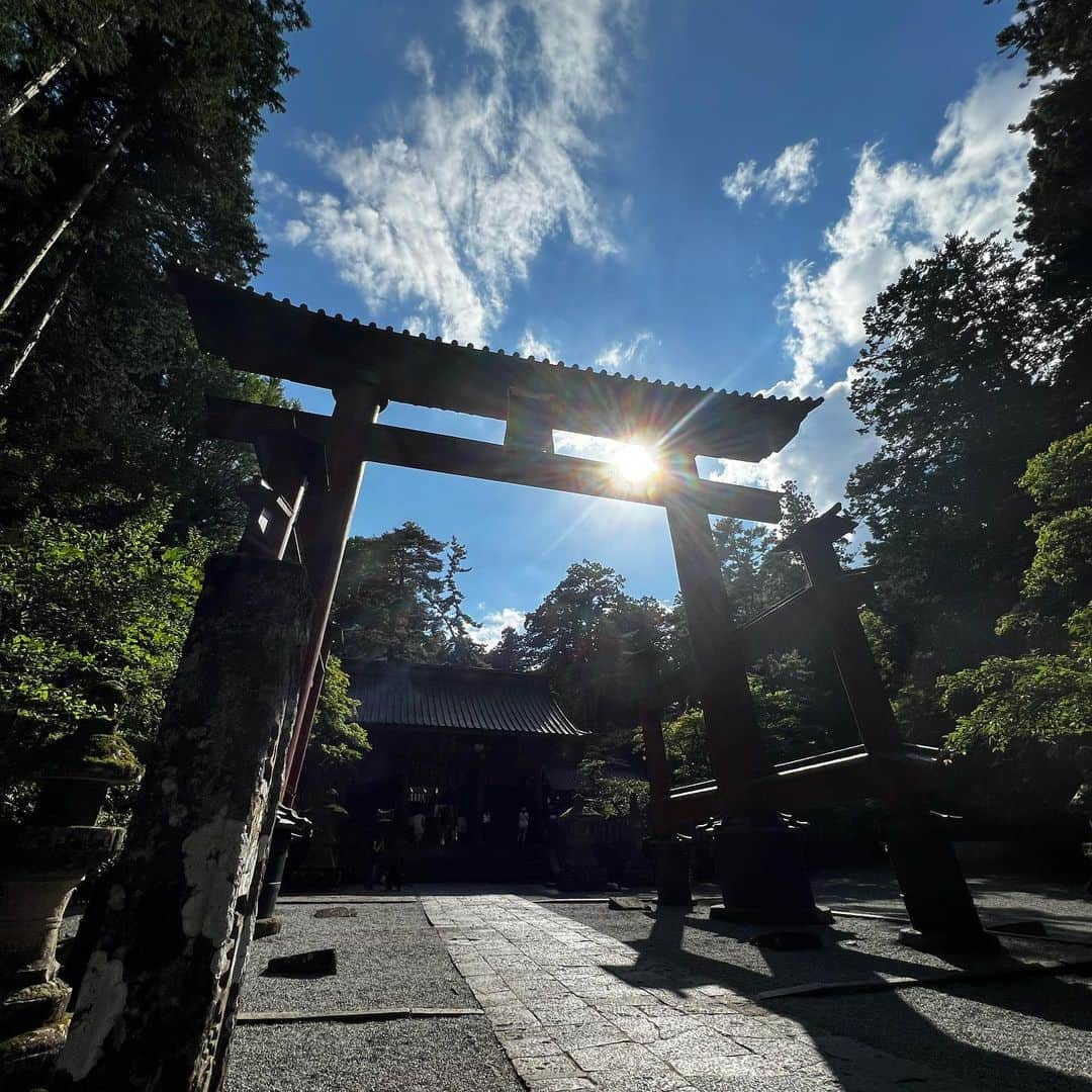 鳥越裕貴さんのインスタグラム写真 - (鳥越裕貴Instagram)「⛩️ #山梨 #富士山 #神社 #富士山本宮浅間大社 #北口本宮冨士浅間神社 #不二阿祖山太神宮  #神社 #神社巡り #御朱印帳  #富士急周りも素敵神社たくさんでした」10月7日 23時08分 - yuki_torigoe.cleftchin