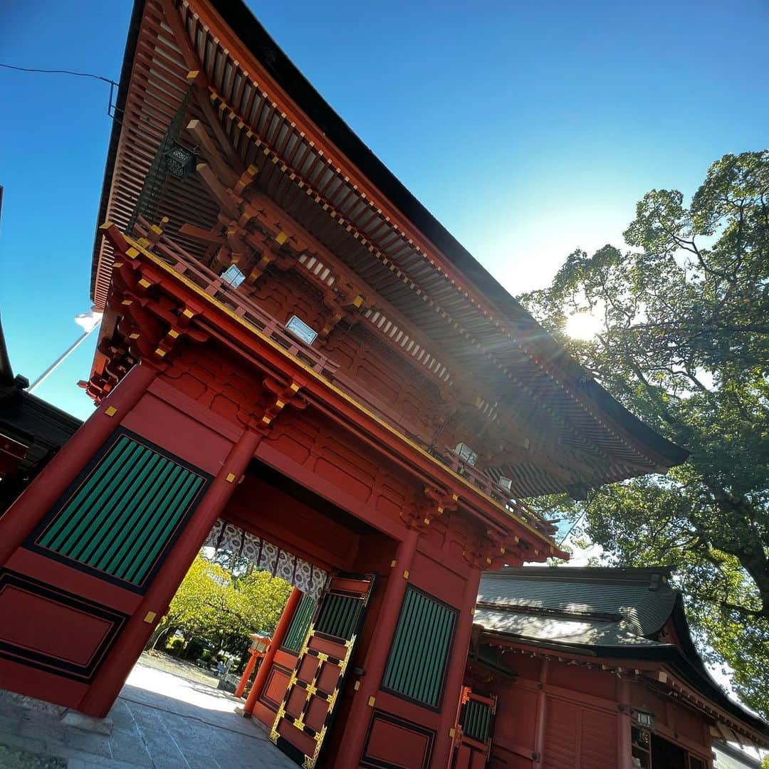 鳥越裕貴さんのインスタグラム写真 - (鳥越裕貴Instagram)「⛩️ #山梨 #富士山 #神社 #富士山本宮浅間大社 #北口本宮冨士浅間神社 #不二阿祖山太神宮  #神社 #神社巡り #御朱印帳  #富士急周りも素敵神社たくさんでした」10月7日 23時08分 - yuki_torigoe.cleftchin