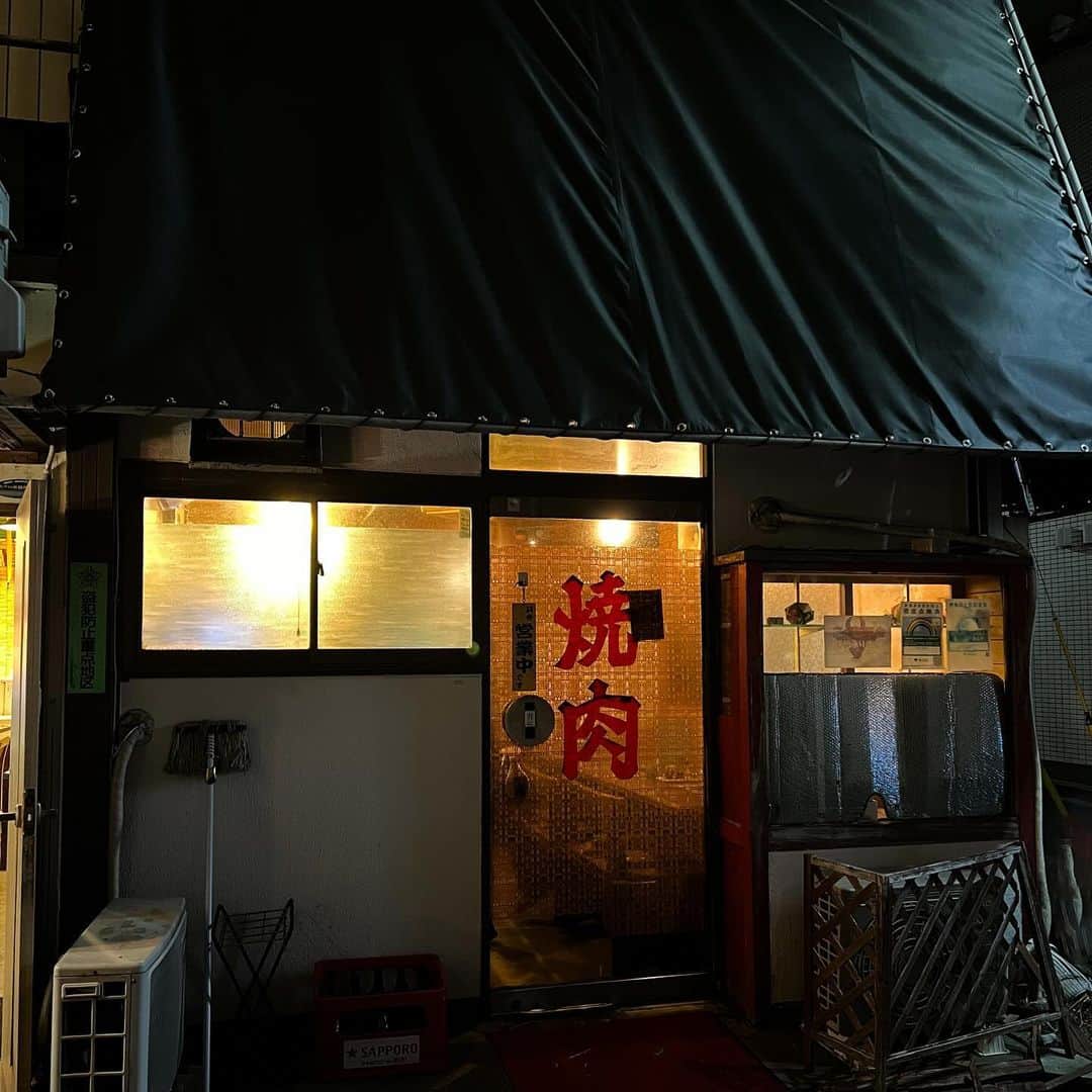 DAISHI DANCEのインスタグラム：「ユッケがある かなり穴場の焼肉店 #昭和焼肉 #気絶レベルMAX」