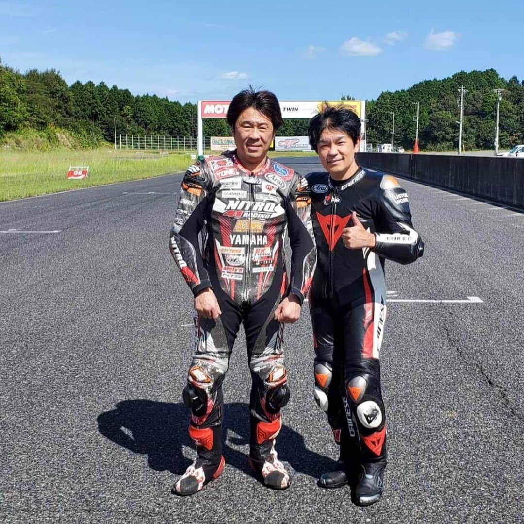 原田哲也のインスタグラム：「今日のイベント、カスノ大運動会！芳賀くんと一緒でした。 #araihelmet #dainese #カスノモーターサイクル #モトラッドカスノ #ドカティ京都 #アエラ#bmwmotorrad #ducati #芳賀紀行」