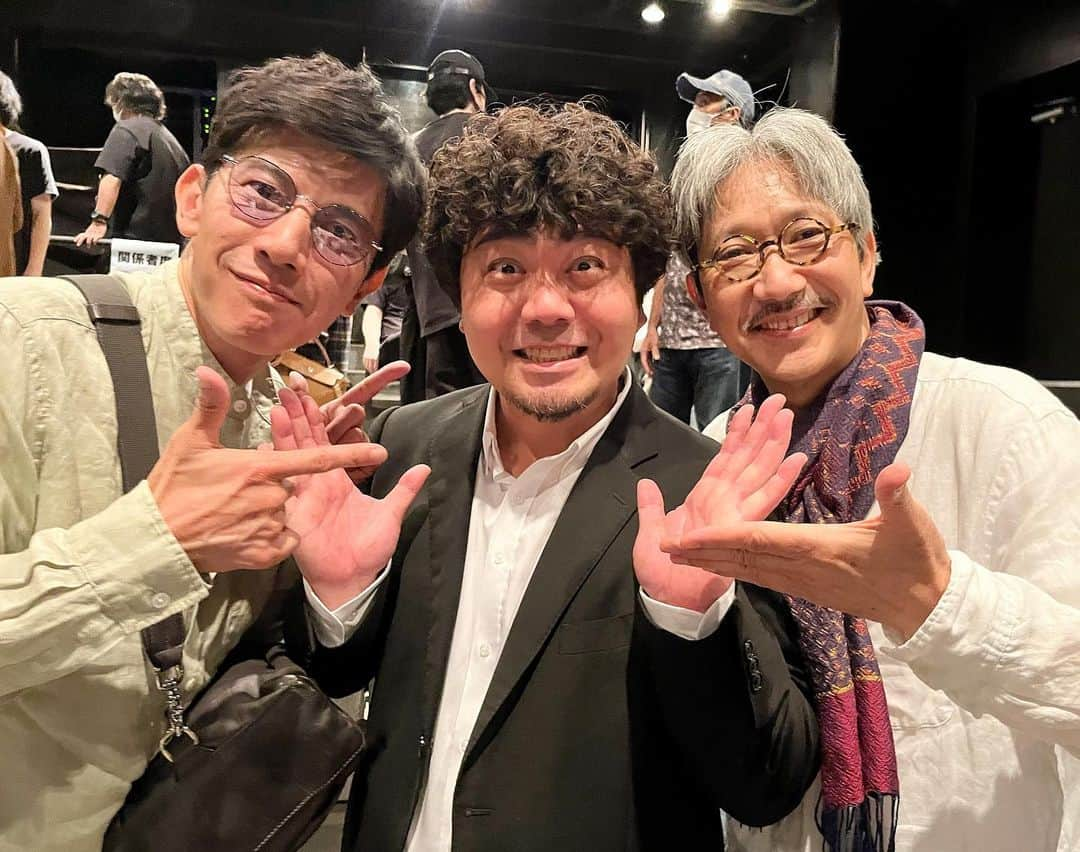 盛岡豊のインスタグラム：「福澤重文くん出演の舞台、『#性年バイバイ 』観劇。  若い子たちも頑張ってたし、やはり流石の福澤重文、魅せてくれました。作品を引っ張ってたなぁ〜。 ナオとも久し振りに会えて嬉しかった。 沢山の刺激をありがとう！  #中野ザポケット #福澤重文 #保坂直希 #吉満寛人」