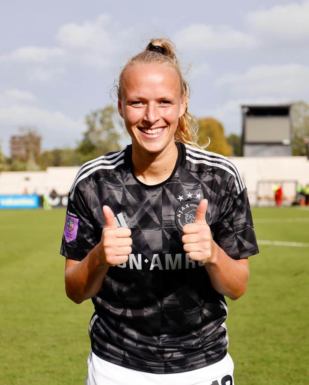 アヤックス・アムステルダムさんのインスタグラム写真 - (アヤックス・アムステルダムInstagram)「Congrats to the @AjaxVrouwen, who beat Feyenoord 0-1 away from home! ❌❌❌」10月7日 23時49分 - afcajax