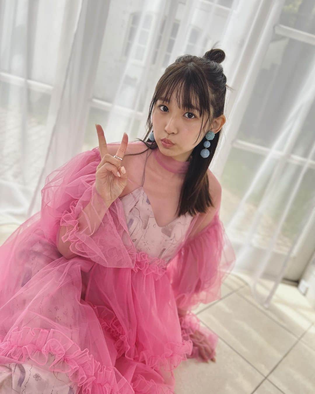 浅川梨奈のインスタグラム