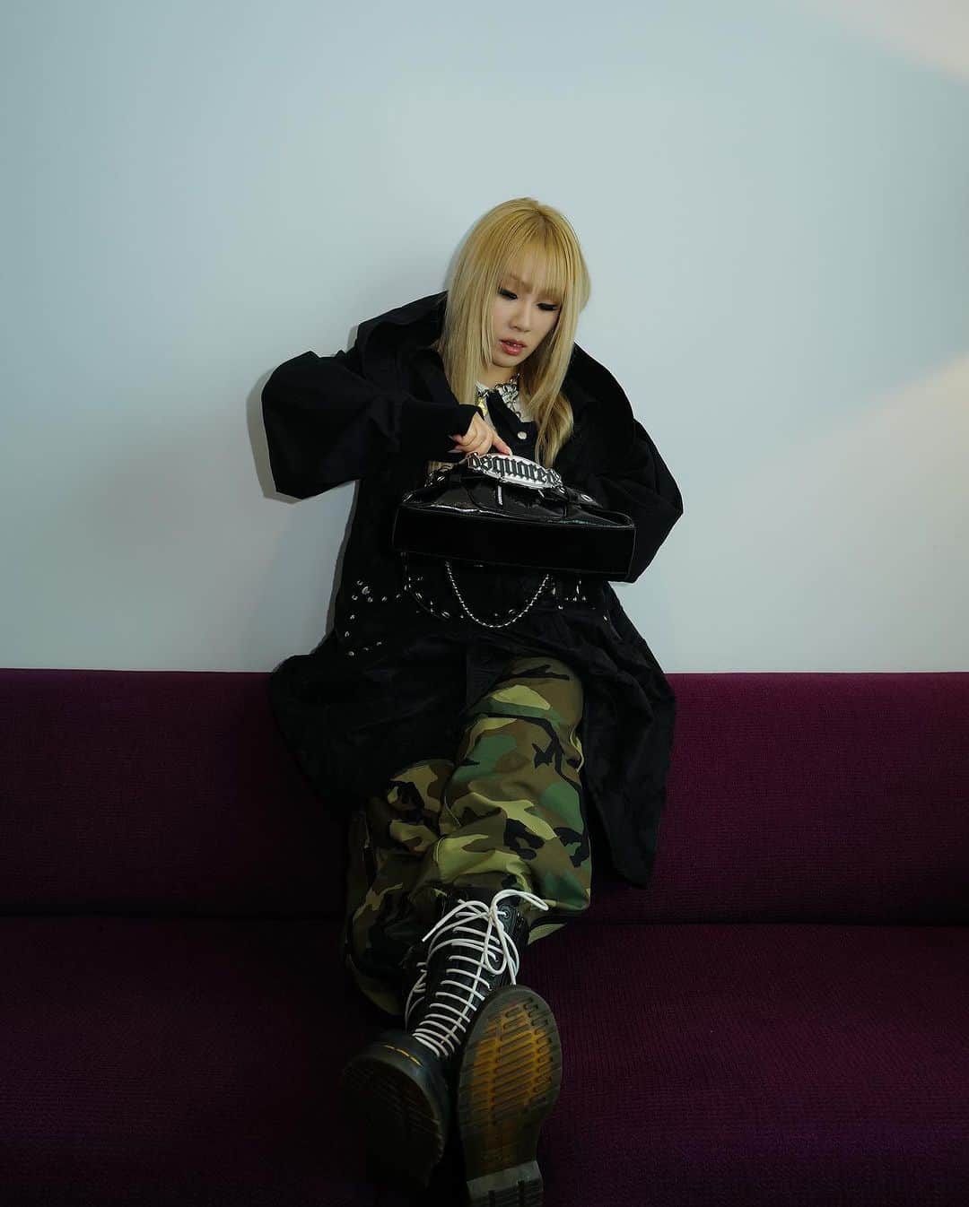 CL さんのインスタグラム写真 - (CL Instagram)「Cherry on top」10月7日 23時46分 - chaelincl