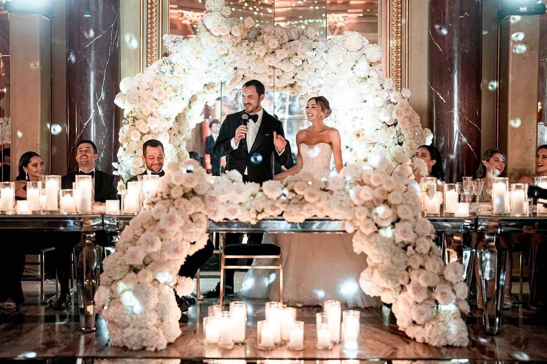 パトリック・キャントレーのインスタグラム：「🤍10🤍02🤍23🤍  Special thanks to 🤩  Planner @roberta_torresan  Photo/video @videostudiorobertomarchionne  Venue @stregisrome  Florals @simonebianchini_official  Entertainment @elanartists  Hair/makeup @donnaveleno」