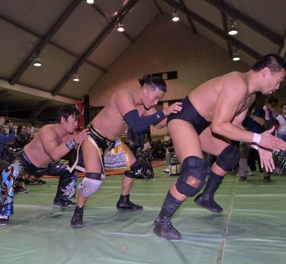 株式会社DDTプロレスリングさんのインスタグラム写真 - (株式会社DDTプロレスリングInstagram)「2023.10.07 God Bless DDT 2023 TOUR in SANJO  #上野勇希  #MAO #樋口和貞 #彰人 #HARASHIMA #秋山準 #鈴木鼓太郎  #ヨシタツ  #ddtpro #ddtprowrestling #ajpw  #cyberfight #wrestleuniverse #prowrestler #prowrestling #DDTプロレスリング #プロレス #プロレスラー」10月8日 0時18分 - ddt_prowrestling