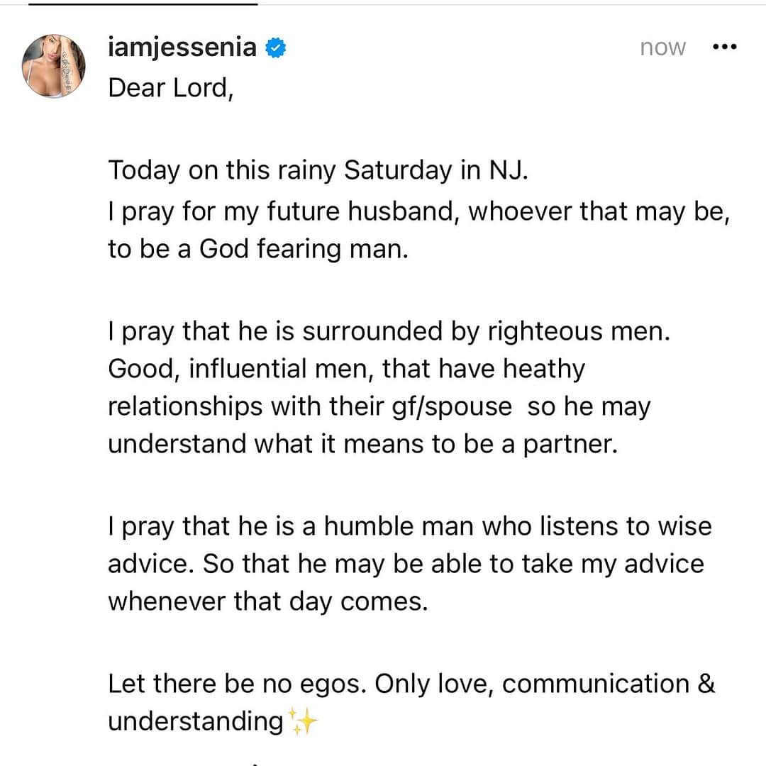 ジェセニア・バイスのインスタグラム：「When I’m in a relationship I pray for my partner. Just bc I’m SOLA doesn’t mean I stop in my prayers, I just pray for my future husband, whoever God intends that to be.   #dearfuturehusband」