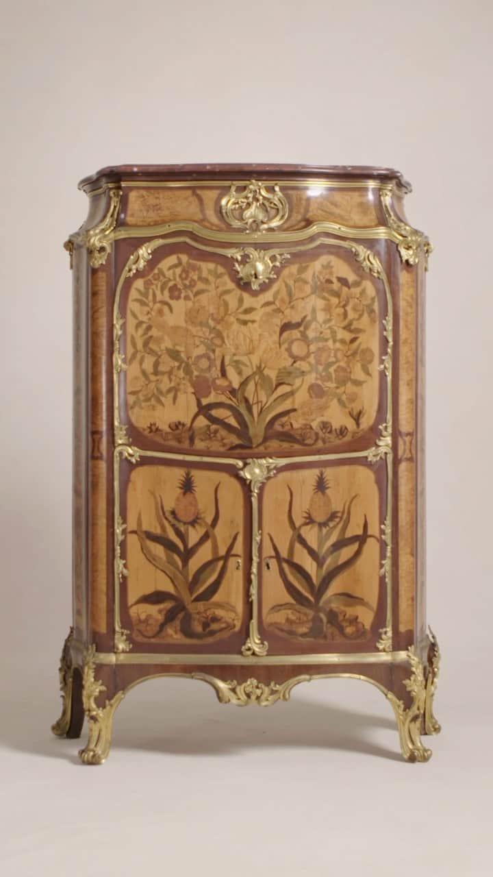 クリスティーズのインスタグラム：「This October, Christie’s is honored to present Rothschild Masterpieces, a series of auctions in New York.   With collections dating back to the late 18th century early 19th, the Rothschilds are famed for their curated trove of extraordinary works of fine and decorative arts that form the interiors of their homes across Europe. Among the sale highlights is the exceptional mid-19th Century Louis XV Ormolu-Mounted Amaranth, Secrétaire à Abattant, attributed to Jean-Pierre Latz and Jean-François Oeben.   Perfectly keeping with the Rococo style, this fabulous  Secrétaire à Abattant with a charming floral composition will be up for bid on 11 October.   Rothschild Masterpieces is open for viewing online now!   Rothschild Masterpieces |New York| 11 October」