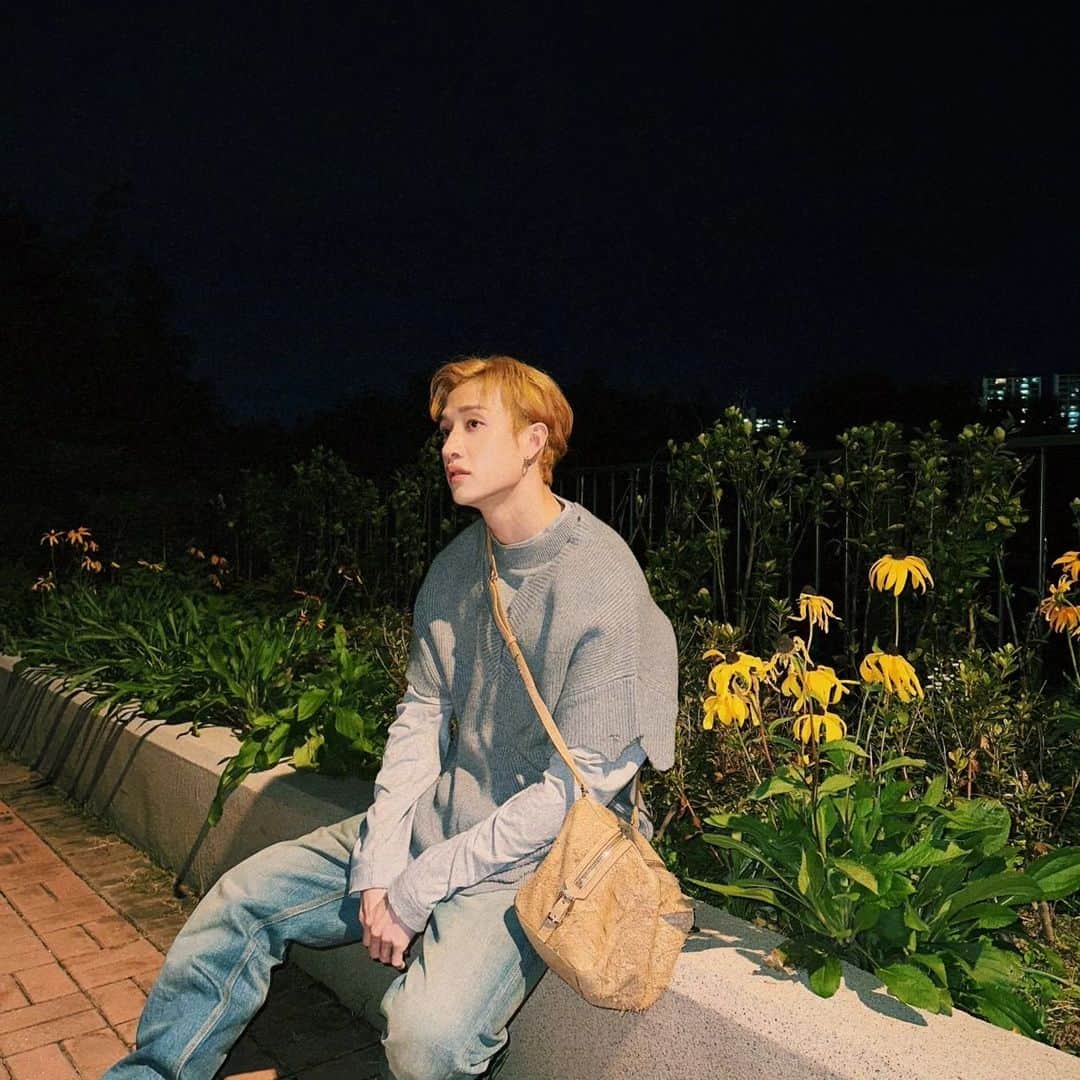 バンチャンさんのインスタグラム写真 - (バンチャンInstagram)「1008 #STAY」10月8日 0時50分 - gnabnahc