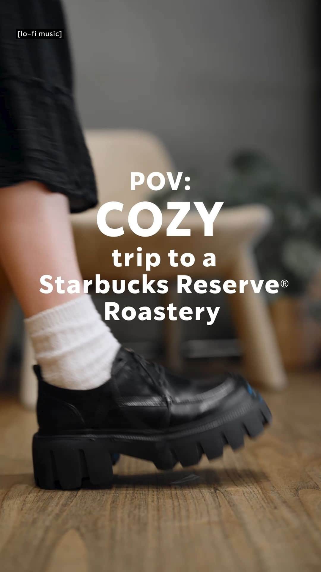 Starbucksのインスタグラム：「Bring on the cozy vibes and fall feels. 🎃 🍂  #StarbucksReserve #Coffee」