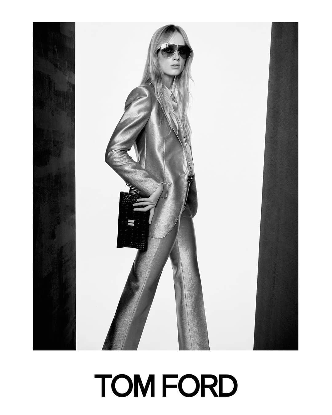 トムフォードのインスタグラム：「SUMMER 24  BY PETER HAWKINGS  PHOTOGRAPHER: ANTHONY SEKLAOUI MODEL: RIANNE VAN ROMPAEY LOOK: 57    #TOMFORDSUMMER24 #TOMFORD」