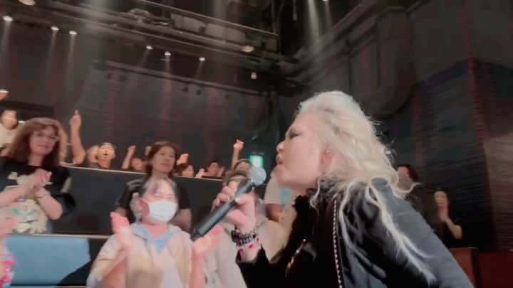 JILLのインスタグラム：「DFダイジェスト❣️ 　  Filmed by NOSE  #10月03日billboardlive大阪  #10月29日REDROCKS #11月03日西条市ストーンハンマー #11月04日西条市こけら落とし  ———————————— #jillpersonz  #personz  #youtubepersonzチャンネル #note  #jillpersonz  #エアプレ #JILLプレ #ラジオ高崎 #三味線jill屋」