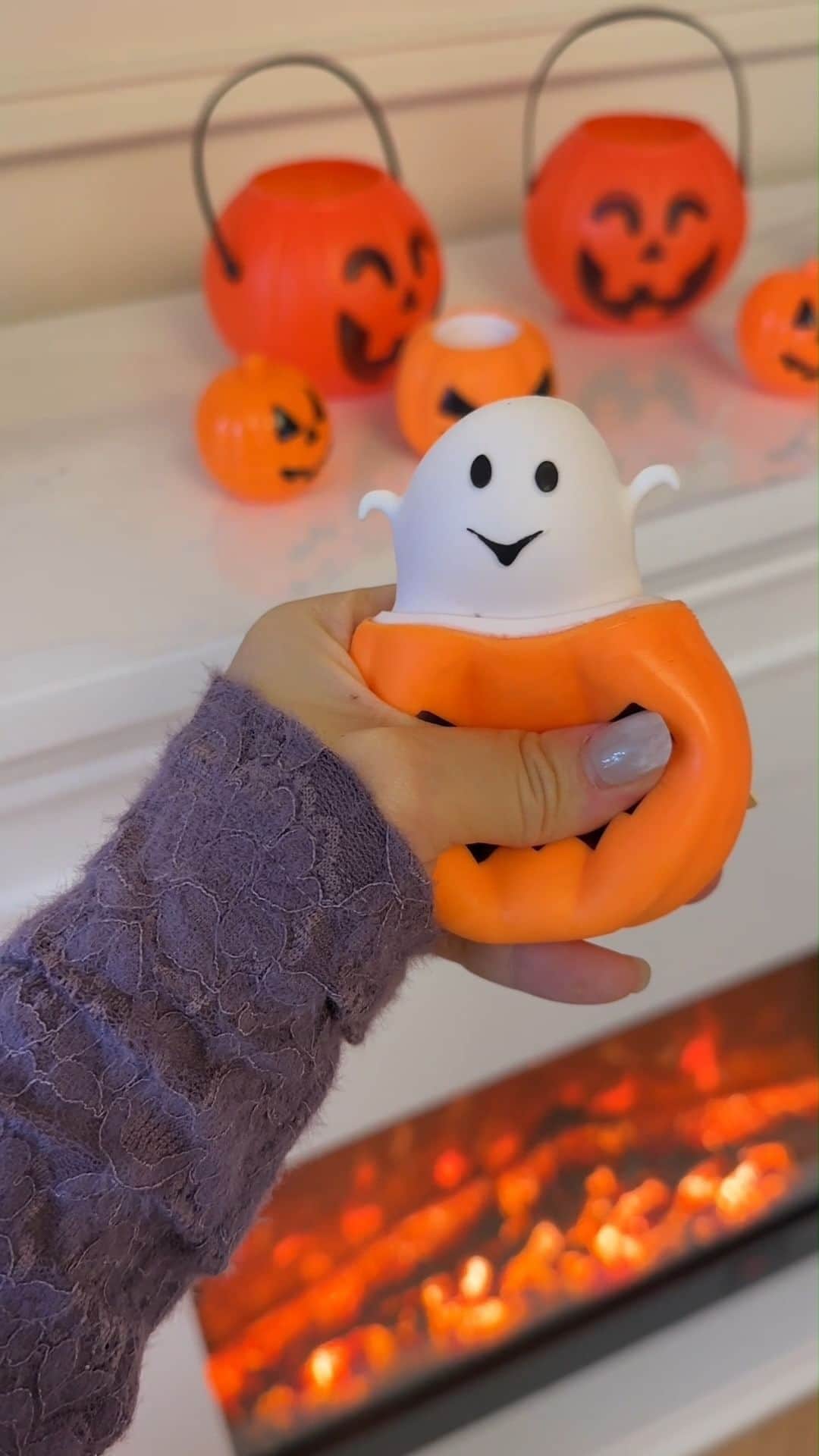 SHEINのインスタグラム：「Looking for a fiendishly fun party trick? We've got the cutest jump care 🎃👻   🔎20299879  #SHEIN #SHEINforAll #SHEINstyle #fashion #chic #saveinstyle #SHEINhalloweenparty」