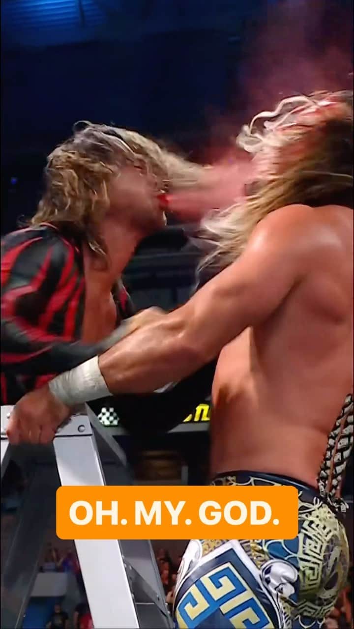 WWEのインスタグラム：「@shinsukenakamura BRUTALIZING @wwerollins 😮‍💨🫢 #WWEFastlane」